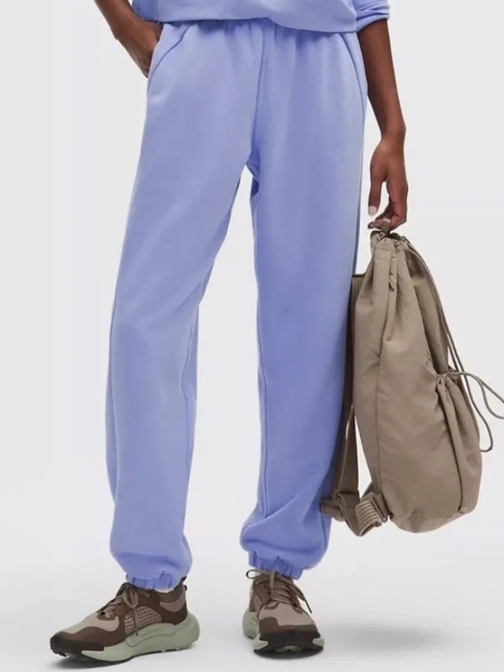 Scuba Mid-Rise Oversized Jogger
Regular Dusty Lilac Medium